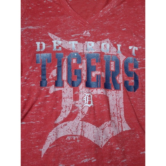 Detroit Tigers Majestic Women's Red V-Neck Burnout T-Shirt Size M - Picture 3 of 6